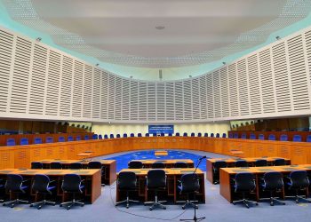 Emberi Jogok Európai Bírósága: nem zárhatja ki a magyar állam az újságírókat a menekülttáborokból