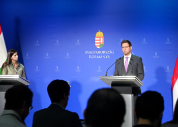 Kormányinfó: továbbra is tiltólistán a Magyar Hang