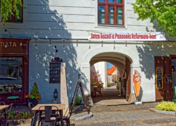 Város a zöldben