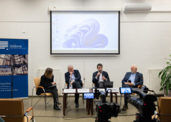 Egészségpolitikai fórum volt a MÚOSZ-ban