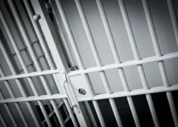 25 év börtönbüntetést kapott az orosz ellenzéki újságíró, amiért nyíltan beszélt Putyin inváziójáról