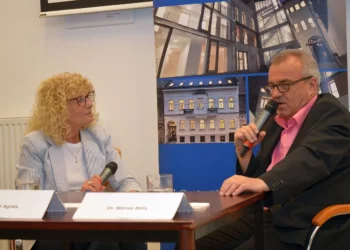 Már elérhető László Ágnes és drMáriás beszélgetésének felvétele