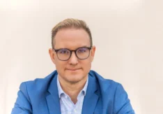 Erről még nem beszéltem senkinek - László Ágnes, újságíró vendége Lakner Zoltán