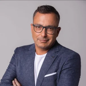 Sváby Andrást&nbsp;kérdezzük&nbsp;a 21. századi&nbsp;televíziózásról,&nbsp;a digitális kor kihívásairól