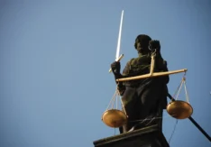Mi az Alapjogi Charta? Milyen visszaélések történtek alapjogi szempontból az EU-ban?