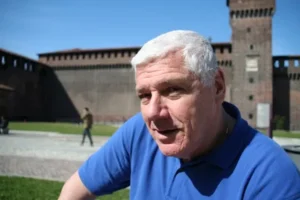 Elhunyt Hárshegyi János