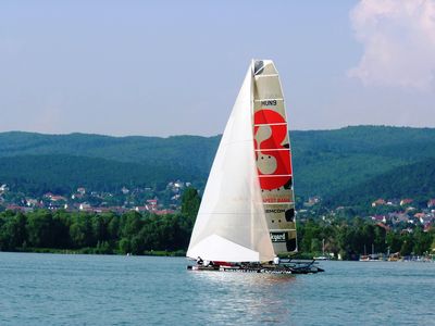 Vitorlás a Balatonon