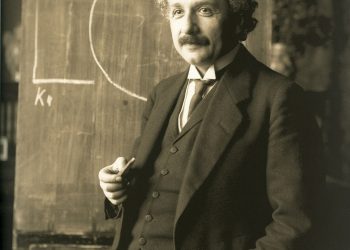 Helló Einstein – filmes esték 2020-ban is!