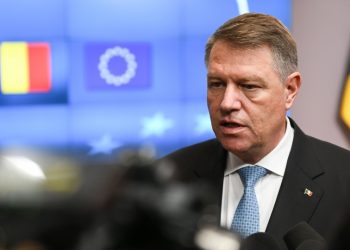 A román parlament támogatja, hogy az újságírók ne fizessenek személyi jövedelemadót