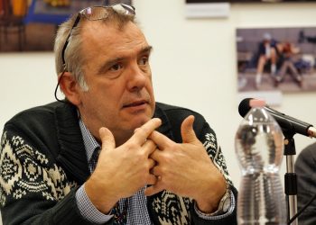 Merre tart a világ?