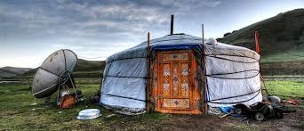 A mongol nagvkövet kiválóan énekel, magyarul is