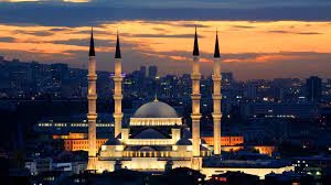 Ellenzéki össztánc Ankarától Varsóig – nemzetközi lapszemle 2021.10.26.