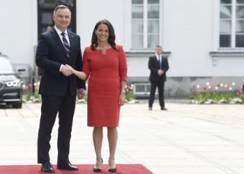 2022. május 19. csütörtök