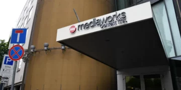 Bezárja két nyomdáját a Médiaworks