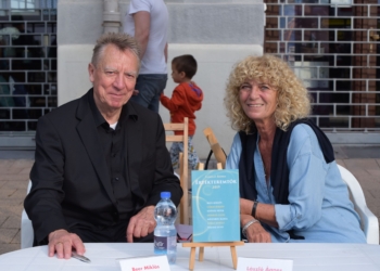 ERRŐL MÉG NEM BESZÉLTEM SENKINEK