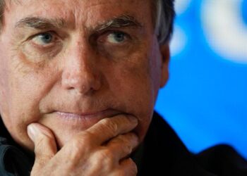 2022. október 31. hétfő