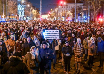 2022. december 12. hétfő