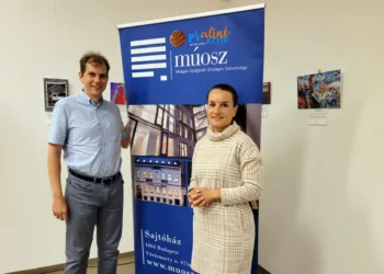 Lukácsi Katalin történész volt a Kommunikációs és PR Szakosztály vendége