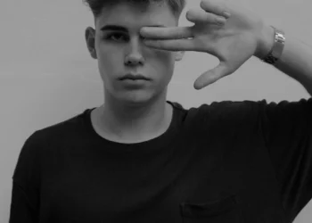 A MÚOSZ tiltakozik a nemzetközi fotókiállítás nézőinek korlátozása miatt