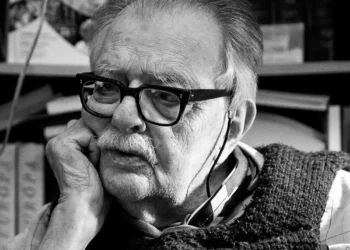 Emléktáblát kapott a legaktívabb magyar sajtólevelező