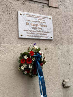 Emléktáblát avattak dr. Szegő Tamás tiszteletére
