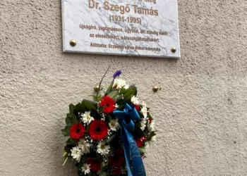 Emléktáblát avattak dr. Szegő Tamás tiszteletére