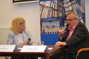 Már elérhető László Ágnes és drMáriás beszélgetésének felvétele