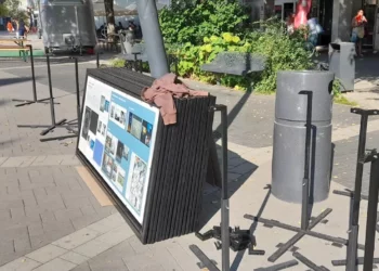 Indoklás nélkül lebontották a debreceni sajtófotó kiállítást – FRISSÍTVE!