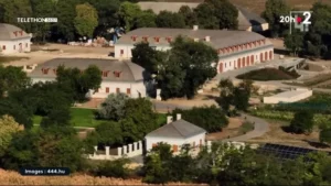 A magyar helyett a francia köztévé mutatta be Orbán Viktor fényűző életét