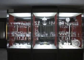 Hajdan bányászváros és a kristálygyártás fellegvára – Ajka mutatkozott be a Turisztikai és Gasztronómiai Szakosztály évadnyitóján