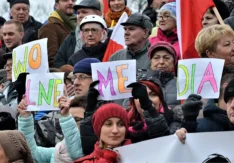 „Átgázolt-e a médián a varsói gyors?”