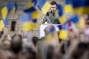 Ukrajna az új Soros, dollárok helyett most a hrivnyák gurulnak