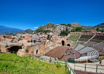 Szicíliában jártam, újságíró-igazolványt használtam