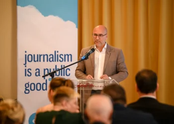 Erős üzenet a magyar kormánynak, több mint 295 000 újságíró nevében – Interjú Ricardo Gutiérrezzel