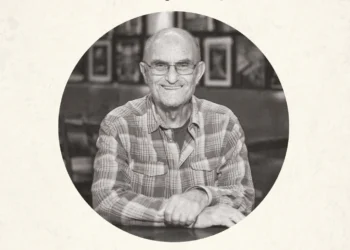 Decemberben temetik Pallai Péter újságírót