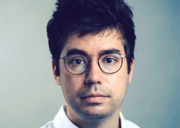 Szó-beszéd: Oknyomozók, titkosszolgák és a brüsszeli szál