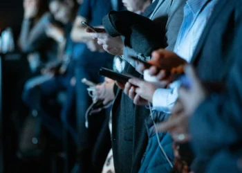 Hírfogyasztás és információs buborék – a magyarok majdnem fele tudatos hírfogyasztónak tartja magát