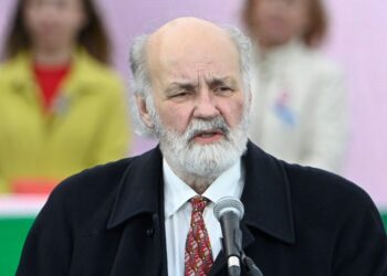 Népszava-est: vendég – Iványi Gábor