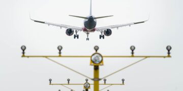 A horizont peremén – Látogatás a Budapest Liszt Ferenc nemzetközi repülőtérre